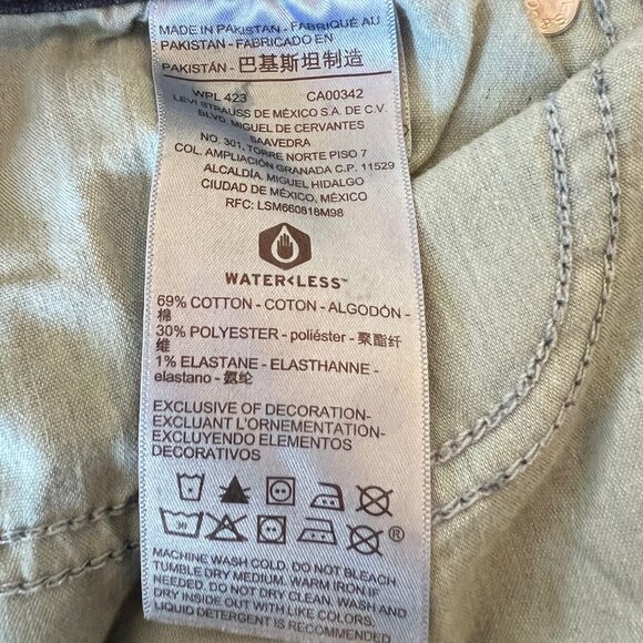 Levis Signature Mid Rise Boot Cut Jeans - Picture 5 of 6